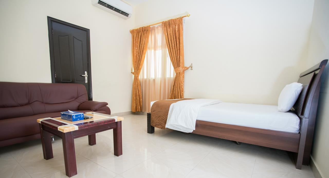 Tiger Home Hotel Apartments Маскат Екстериор снимка
