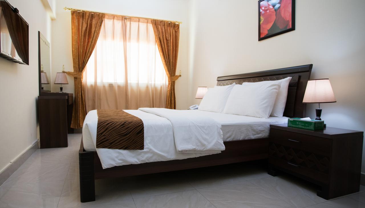 Tiger Home Hotel Apartments Маскат Екстериор снимка