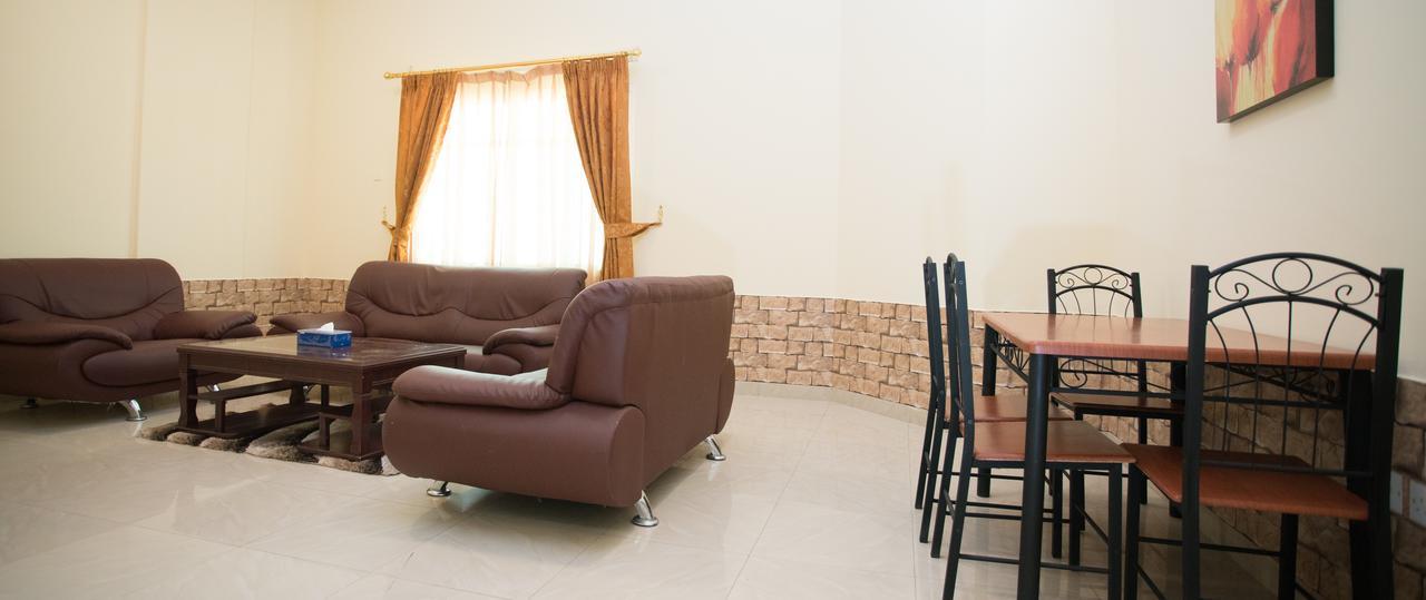 Tiger Home Hotel Apartments Маскат Екстериор снимка