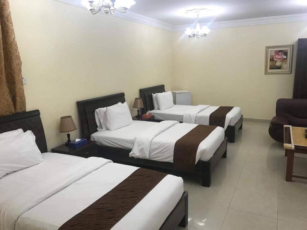 Tiger Home Hotel Apartments Маскат Екстериор снимка