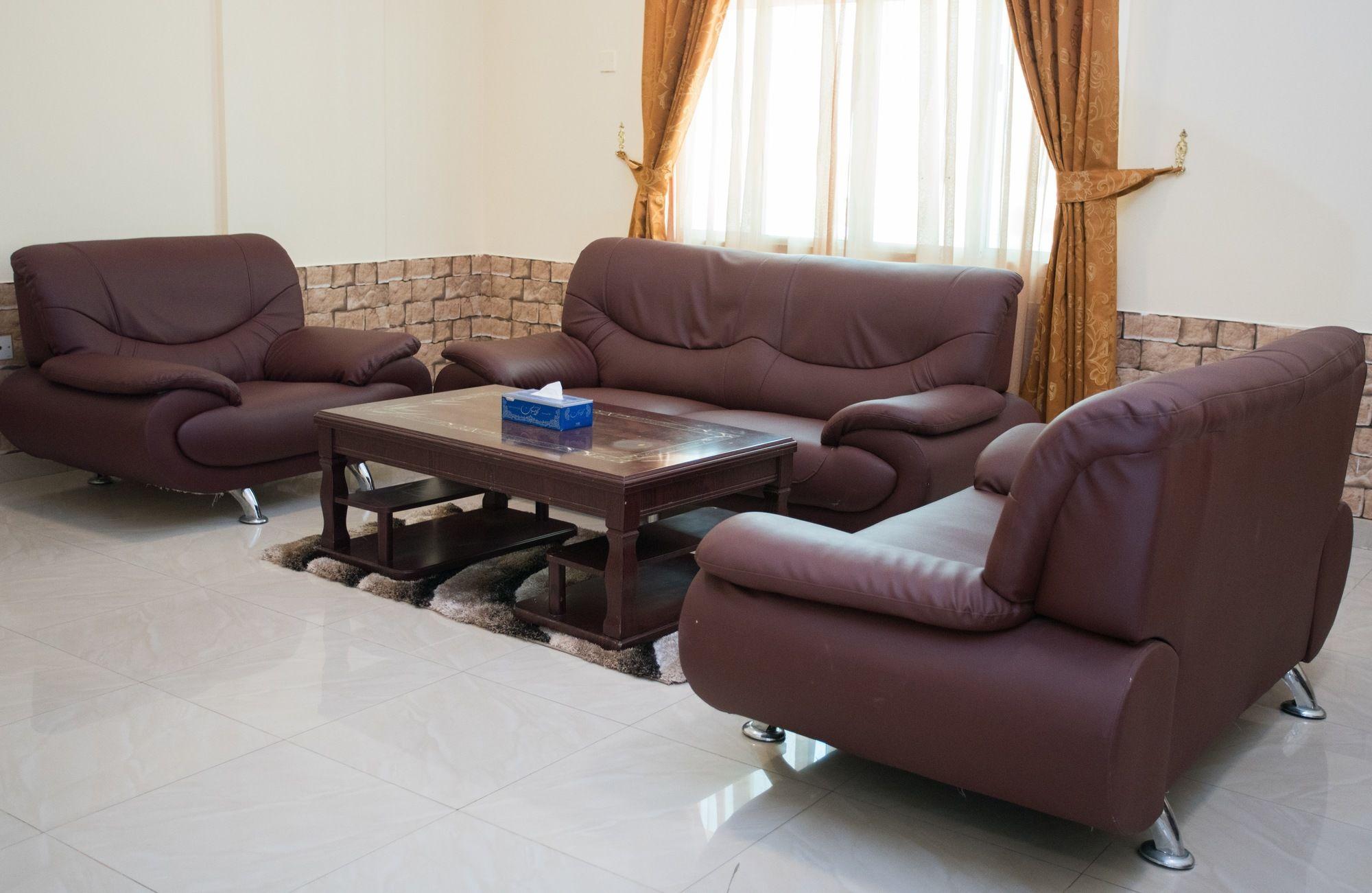 Tiger Home Hotel Apartments Маскат Екстериор снимка
